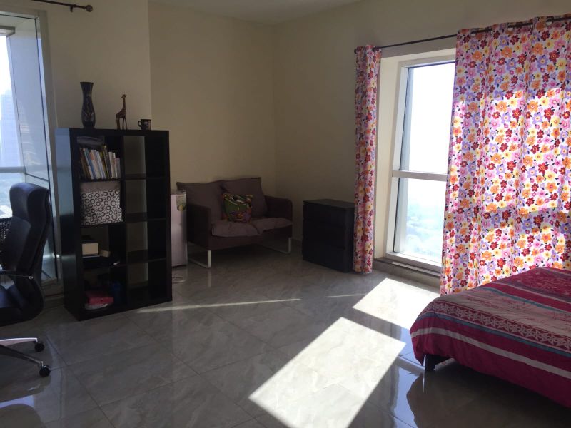 Spacious Private Room With Private Washroom Available For Rent Preferably For Girls In Cluster G JLT AED 3500 Per Month
